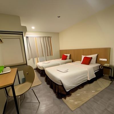 Superior Twin Room Kupon D'Garden Hotel