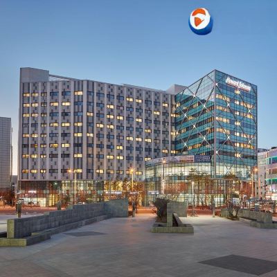 家庭房, 無煙房 （더블침대 1개 싱글침대 1개） 仁川機場温德姆豪生酒店優惠