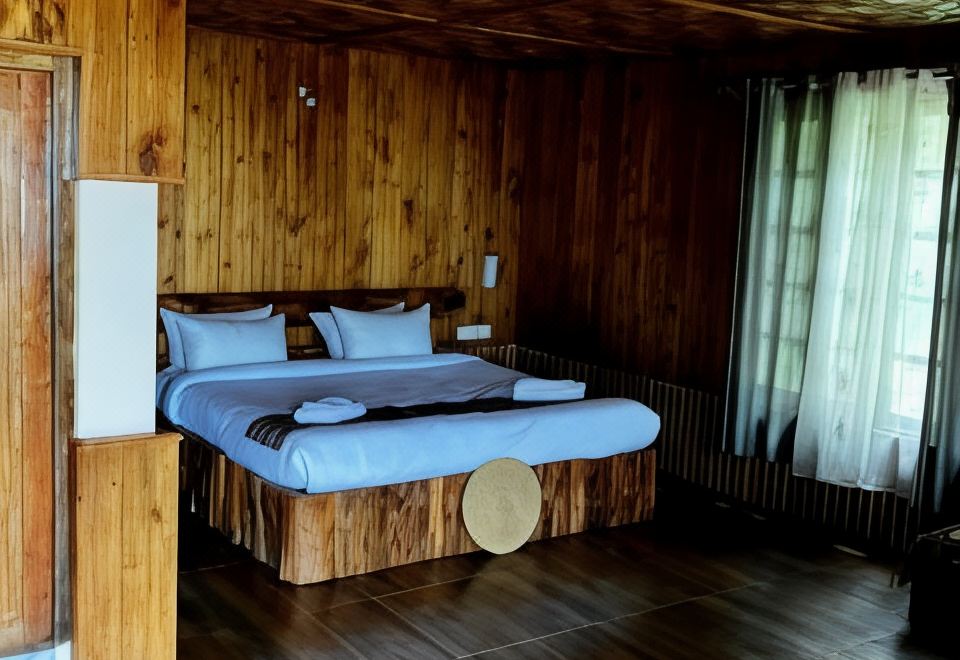 高级特大床间--附楼