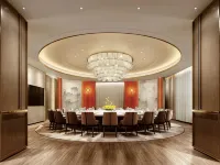 Macheng Lunwei International Hotel Hotele w: Macheng