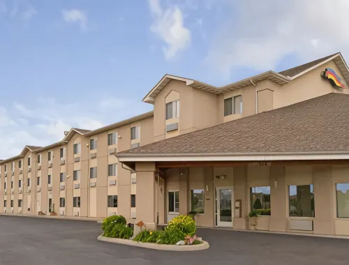 Baymont by Wyndham Maumee Toledo