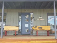Roaring Beach Retreat - pet friendly, beachfront Ξενοδοχεία στην πόλη Geeveston