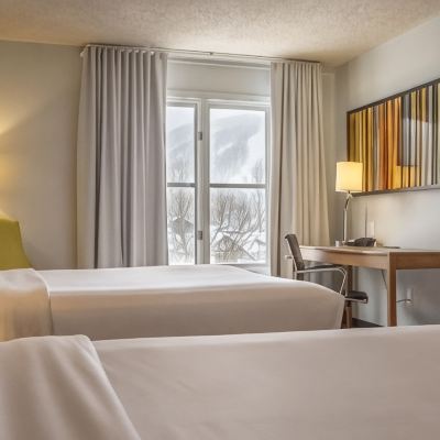 Comfort Room With 2 Queen Beds Mountain View Hotel Chateau Bromont Promo Code