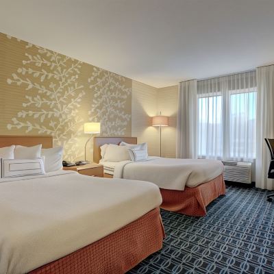 Hearing Accessible Guestroom Two Doubles