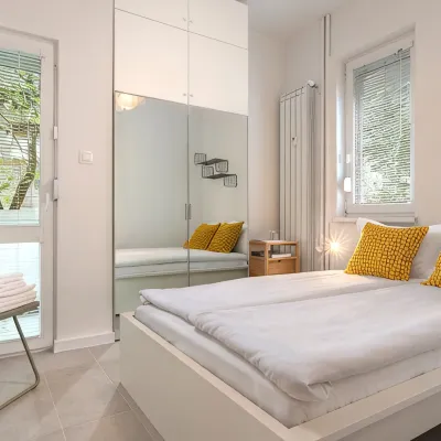 Starflat | Cozy central apartment next to NDK Hotels near ThaimOut
