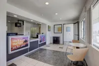Motel 6 Corona, CA - Norco