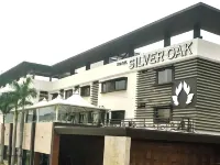 Hotel Silver Oak, Bilaspur โรงแรมในพิลาสปุระ