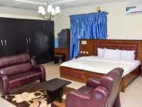 Cozy Suite Resort 아쿠레 호텔