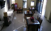 Anggraeni Hotel Tanjung