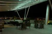 Guaparo Suites Hotele w: 