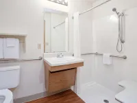 WoodSpring Suites Junction City