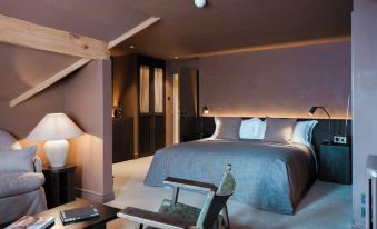 Charingworth Manor - Housity