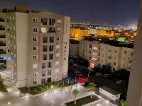 Appartement a 10 min de l Aéroport Entre les Berges du lac et Ain Zaghouene, Hotels in Soukra