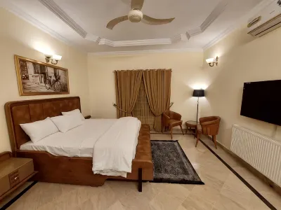 Subhan Palace Near Millennium Mall Karachi  호텔