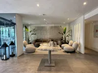 Four Hills Hotel