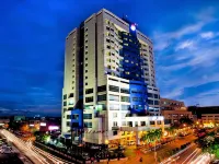 Mega Hotel โรงแรมใน