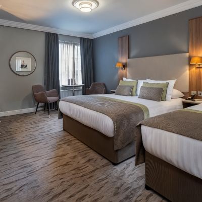 Heritage Twin Room Cassidys Hotel Promo Code