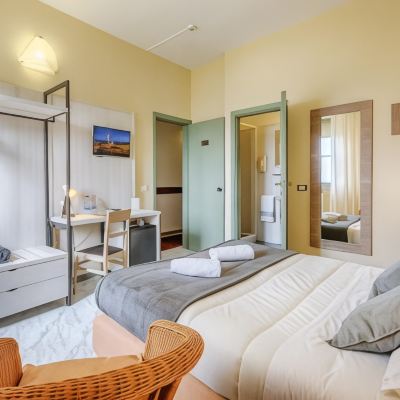 Double or Twin Room Hotel Castello Promo Code