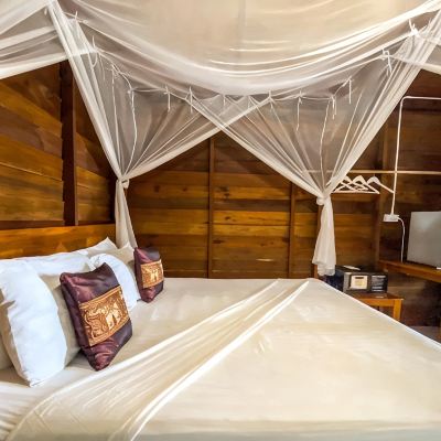 SeaBreeze Deluxe Bungalow Fan Lipe Beach Resort Promo Code