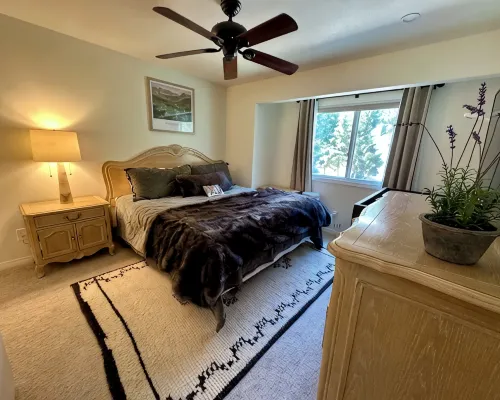 Mountain Chalet on Golf Course with Beautiful Views Hotele w: Eagle-Vail