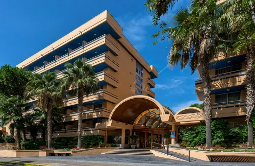 4R Playa Park