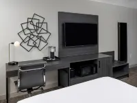 Holiday Inn Express SOUTH BURLINGTON - DOWNTOWN by IHG Hotel a 
