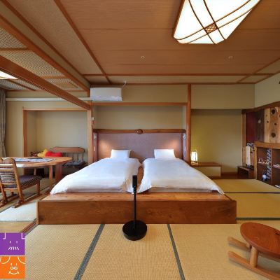 【Non-smoking】Welcome Baby Certified Japanese-Western Style Room 'MORI' [Luxury] [Japanese Room] [Japanese-western Room] [Non-smoking] [Mountain View] 夢乃井 クーポン