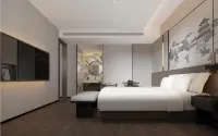 Wanyue Hotel (Fugou Yifeng City Plaza)