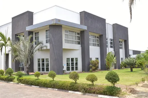 Moba Hotel & Convention Centre