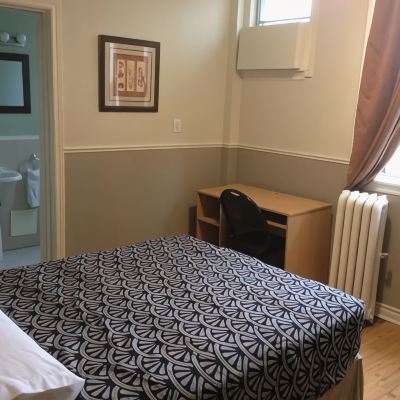 Basic Room with Double Bed and Private Bathroom Rex Hotel (Toronto) Promo Code