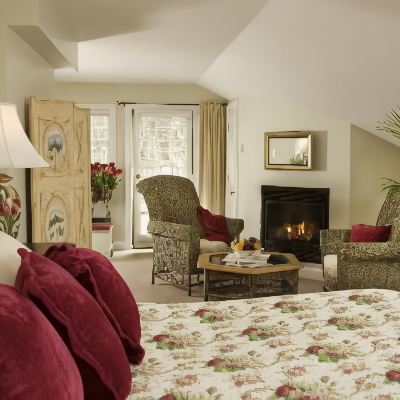 Standard Double Room, Ensuite (05 Winter Garden Suite) Hydrangea House Promo Code