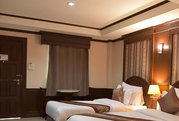 ห้องพักพื้นฐานเตียงใหญ่หรือเตียงแฝด