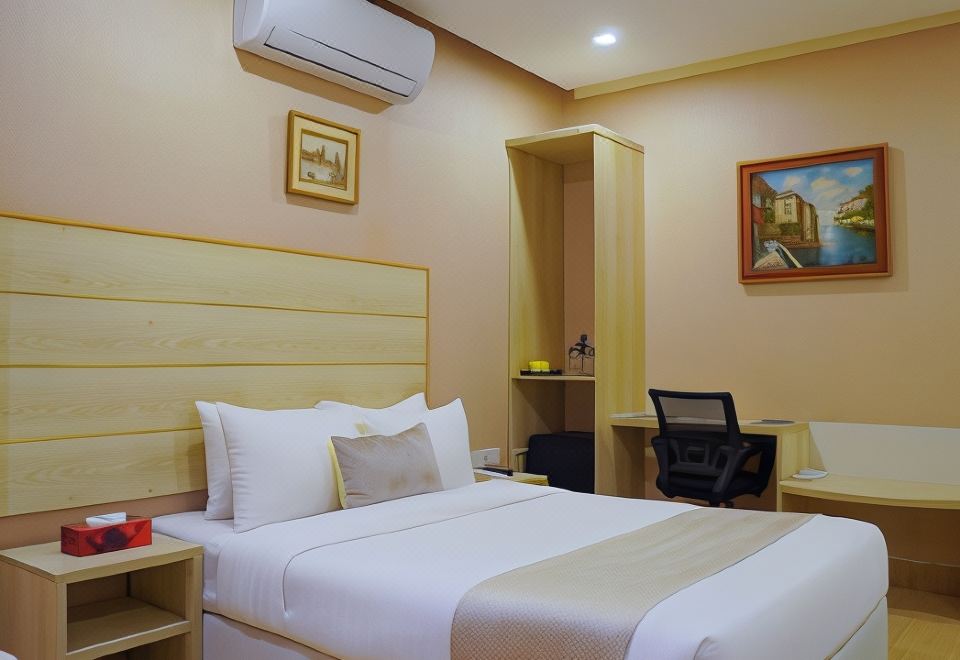 山景豪華大床房