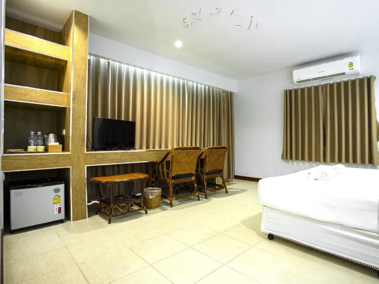 ห้องเตียงใหญ่หรือเตียงแฝดพร้อมวิวทะเล