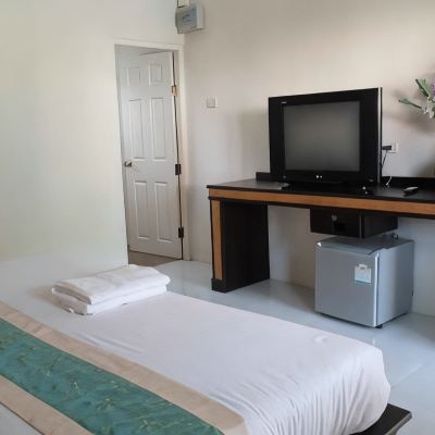 Standard Double Room Iyara Resort Promo Code