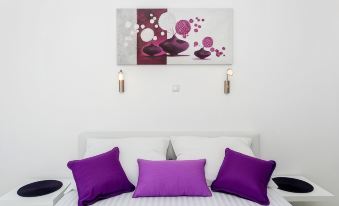 Apartment Purple Magic
