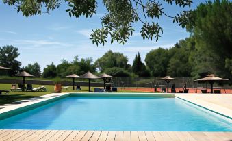 Hotel Chateau des Alpilles