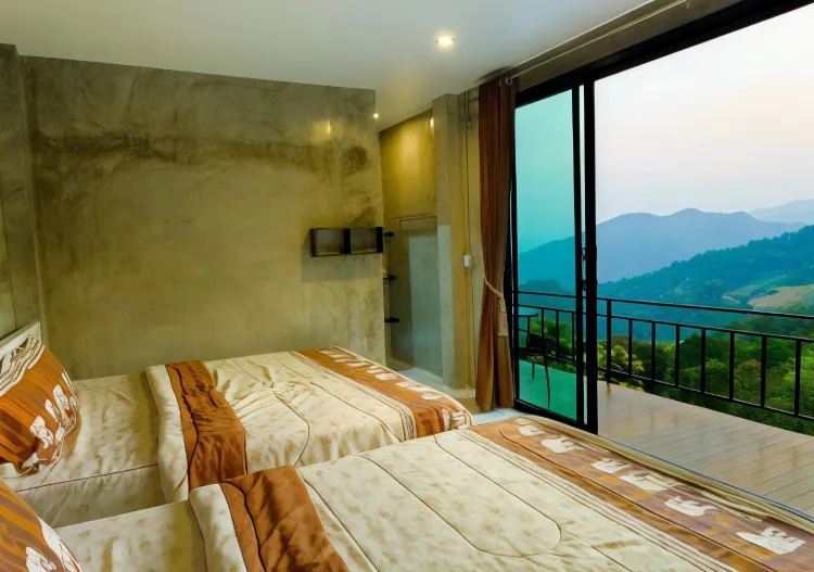 ห้องสำหรับ 4 ท่าน มีวิวภูเขา