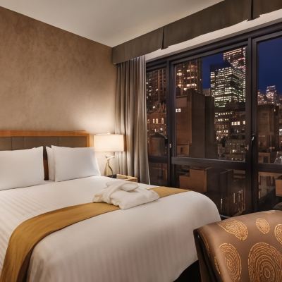 Empire View Queen Executive Hotel le Soleil New York Promo Code