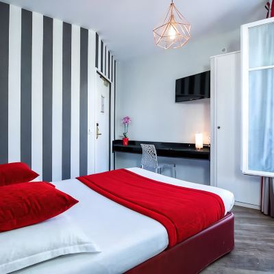 Classic Double Room Eiffel Villa Garibaldi Promo Code