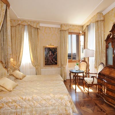 Prestige Junior Suite Grand Canal View Canal Grande Promo Code