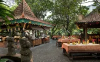 Bumi Surabaya City Resort Hoteles en 