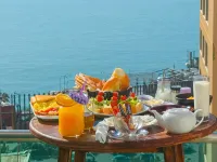 King Suites Hotel