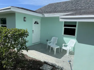 The Green Grouper, Oversized Beach Villa. Hôtels à : 