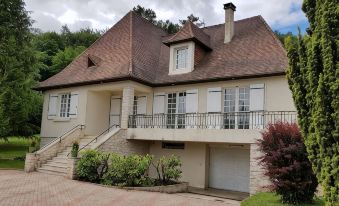 MAISON BLANCHE - Housity