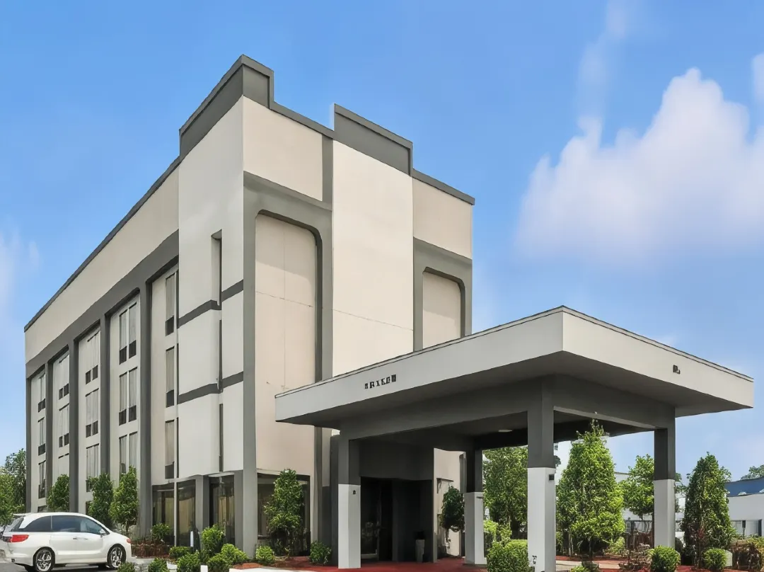 Quality Inn & Suites - Little Rock, AR