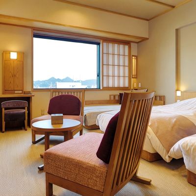 (本館)ツインデラックスルーム(シャワー付) ことひら温泉 御宿 敷島館 クーポン