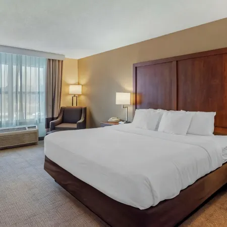 Comfort Inn & Suites