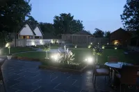 Appletree Cottages Hotels in 