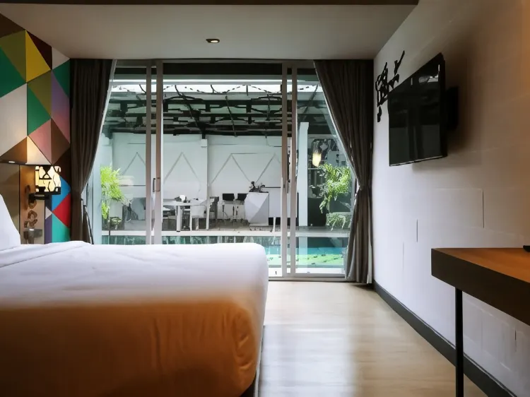 ห้องดีลักซ์พร้อมเข้าถึงสระว่ายน้ำ